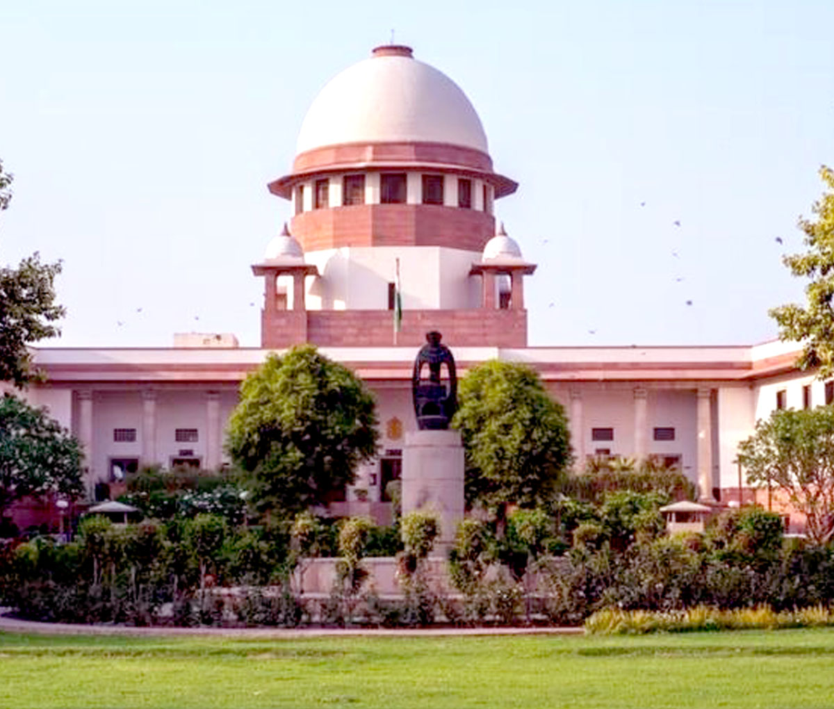 Ban on Ramlila: Supreme Court stays High Court order.